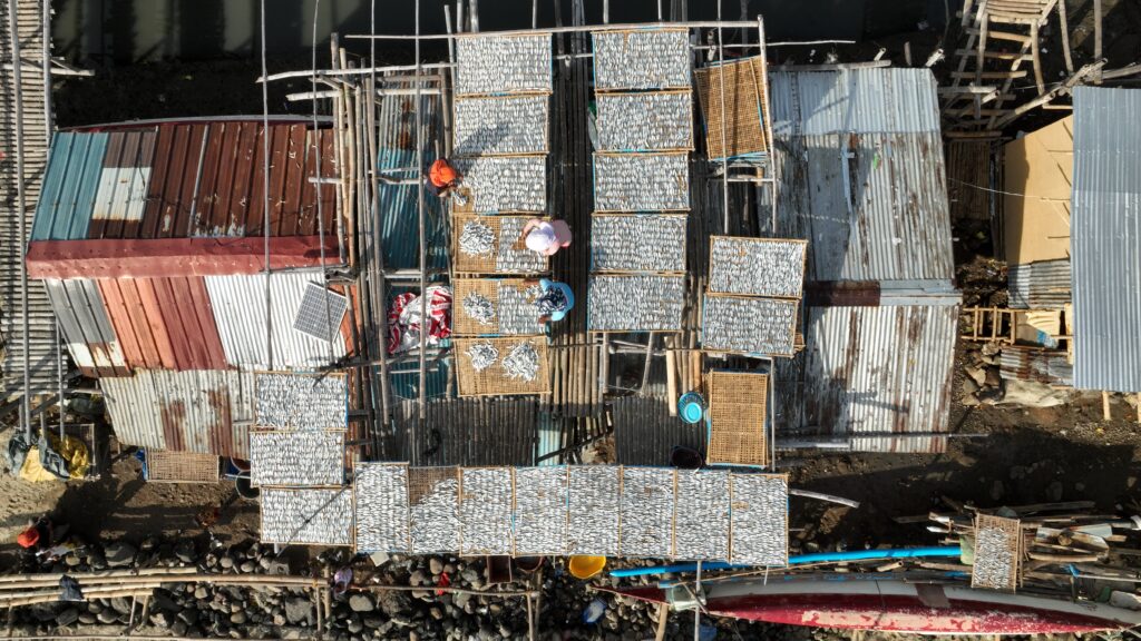 For generations, fisherfolk in the Philippines have relied on the sea for their livelihoods. But today, their way of life is under threat. Learn how the Legal Empowerment Fund and grantee partner Nuclear and Coal Free Bataan Movement are helping local communities fight back.